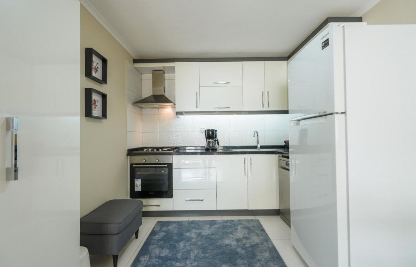 Daire Stylish Flat Near Hadrians Gate Antalya